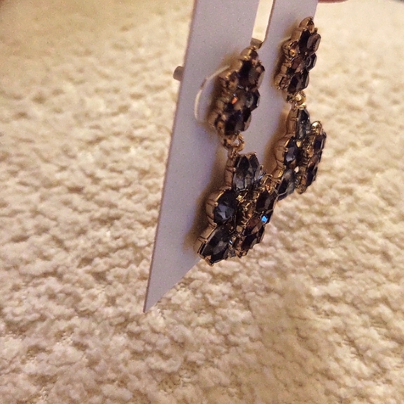 Charter Club earrings - Picture 2 of 3